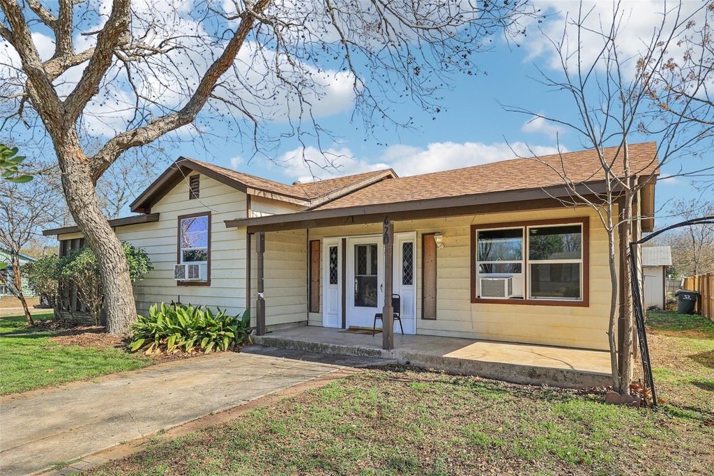 620 Barbara Dr - Photo 2