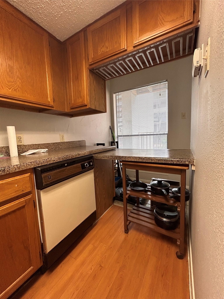 3115 Helms St - Photo 4