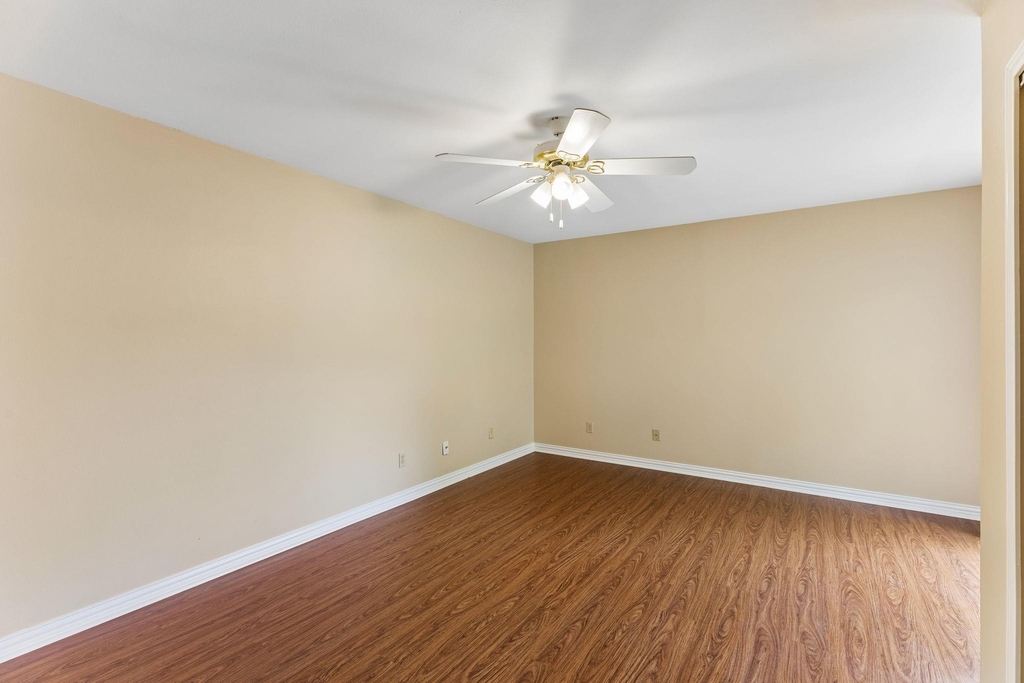 8340 Fathom Cir - Photo 21