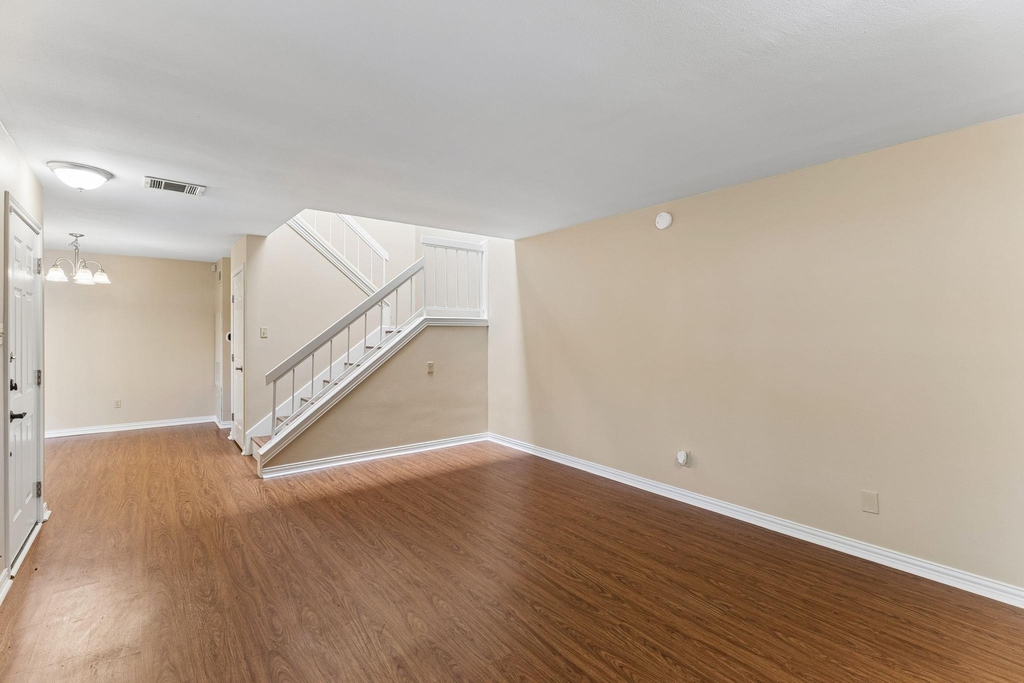 8340 Fathom Cir - Photo 6