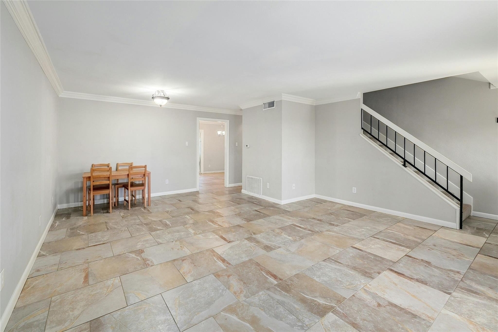 2002 Millay Dr - Photo 3