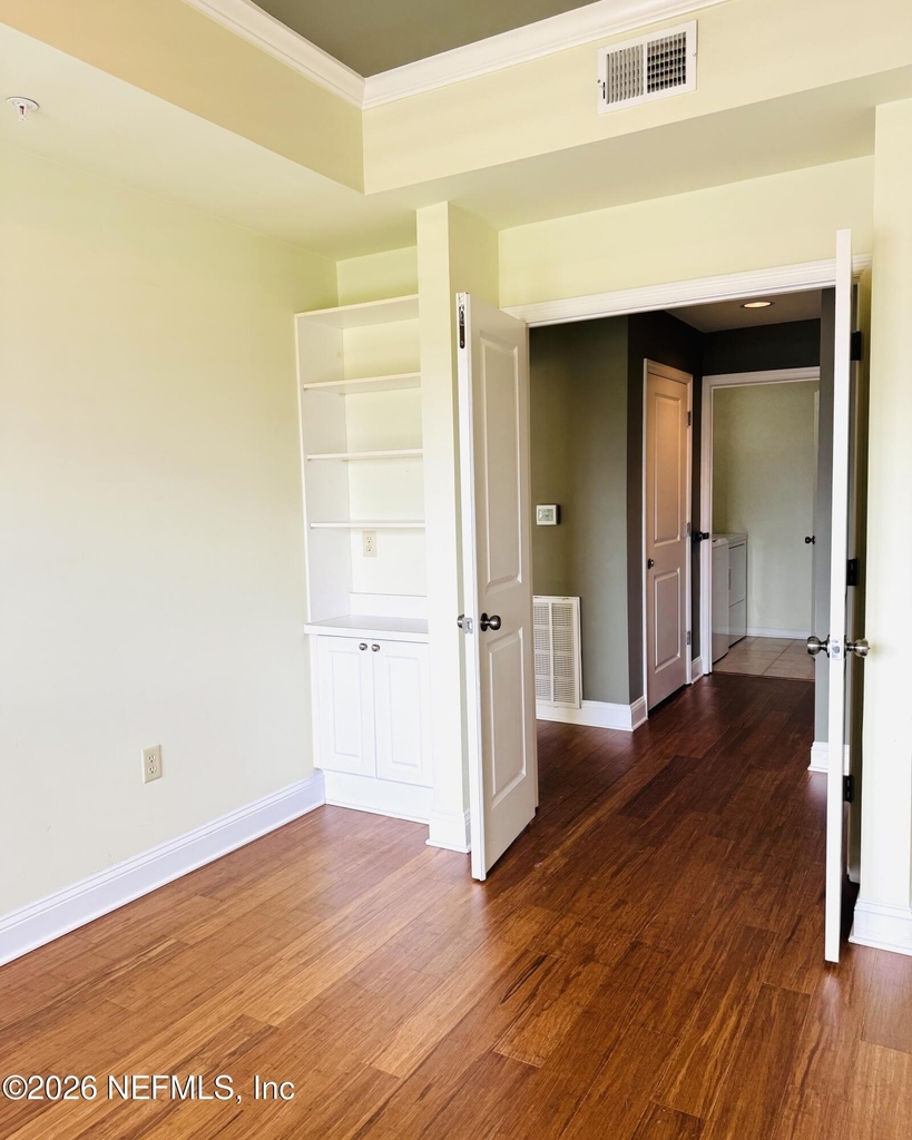 400 E Bay Street - Photo 67