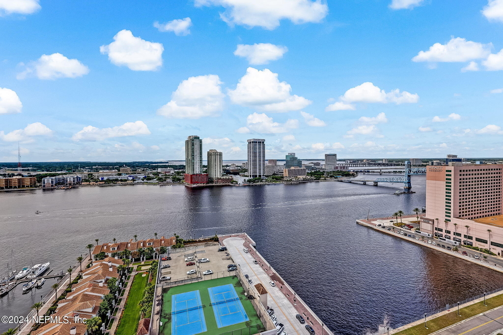 400 E Bay Street - Photo 39