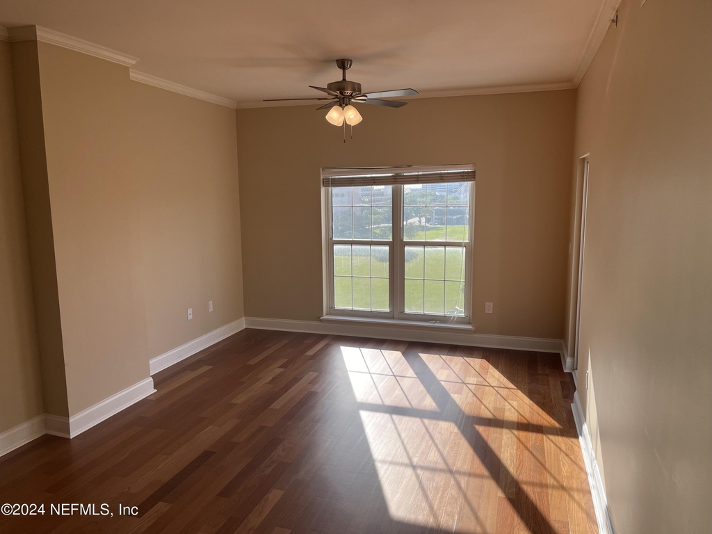400 E Bay Street - Photo 52