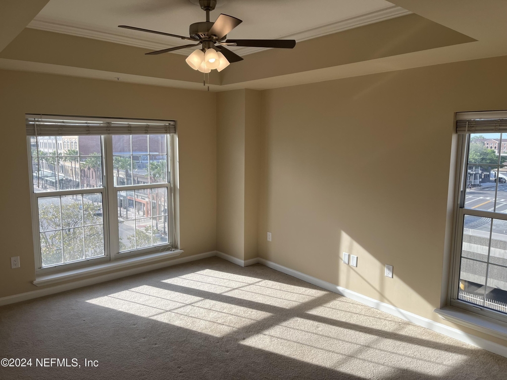 400 E Bay Street - Photo 59