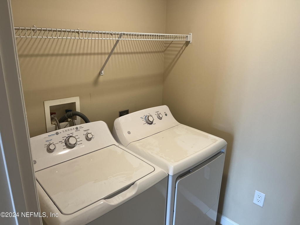 400 E Bay Street - Photo 63