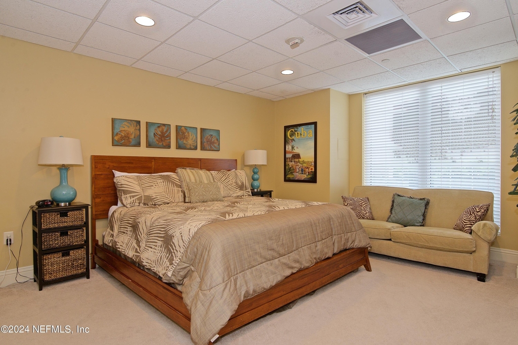 400 E Bay Street - Photo 20
