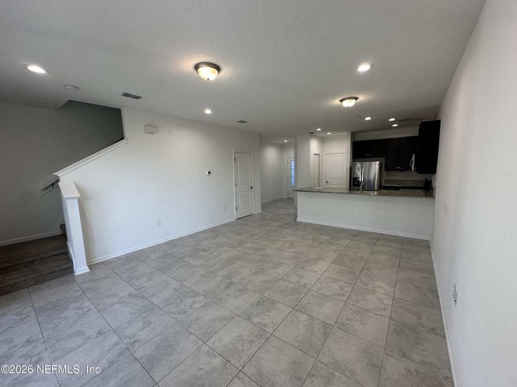 136 Pinebury Lane - Photo 5