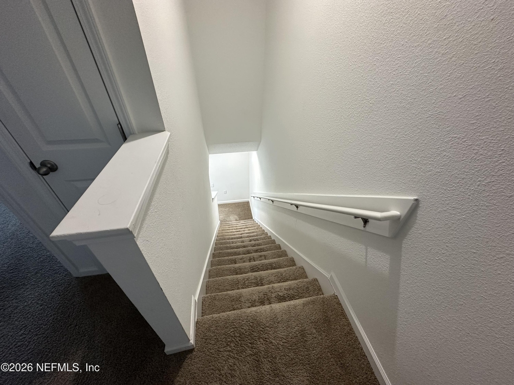136 Pinebury Lane - Photo 7