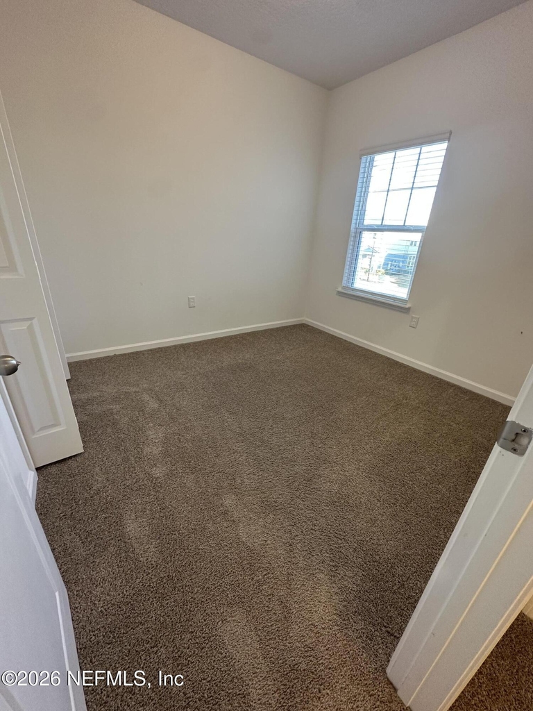 136 Pinebury Lane - Photo 13