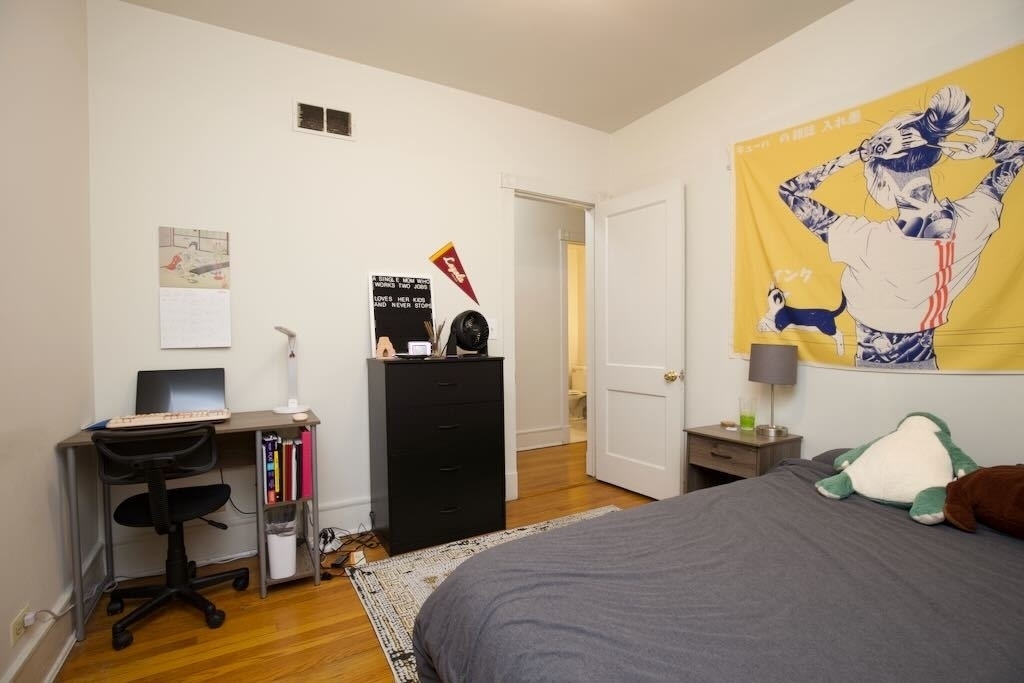 6717 N Sheridan Road - Photo 13