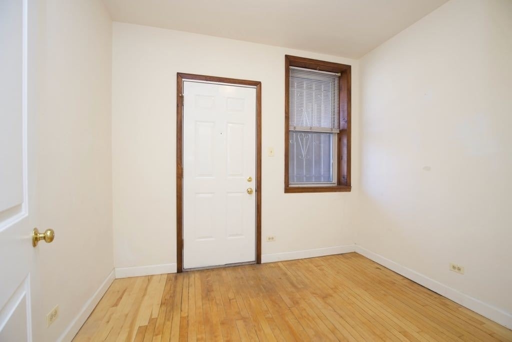6713 N Sheridan Road - Photo 13