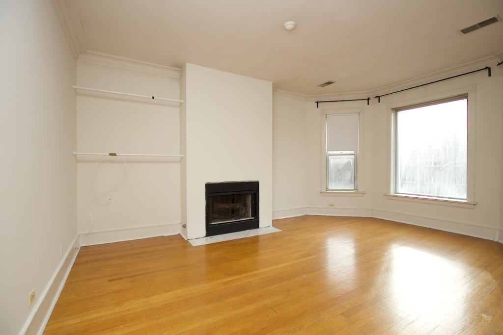 6717 N Sheridan Road - Photo 8