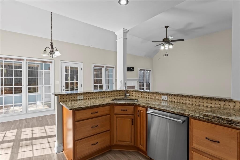 3030 Northcliff Drive - Photo 7