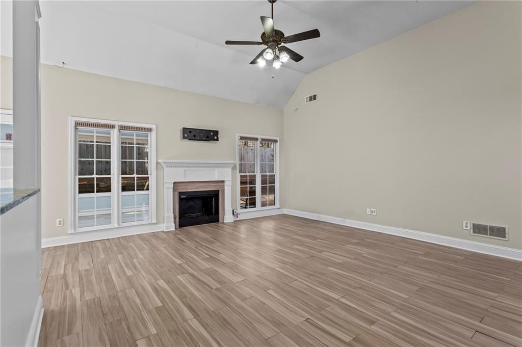 3030 Northcliff Drive - Photo 2
