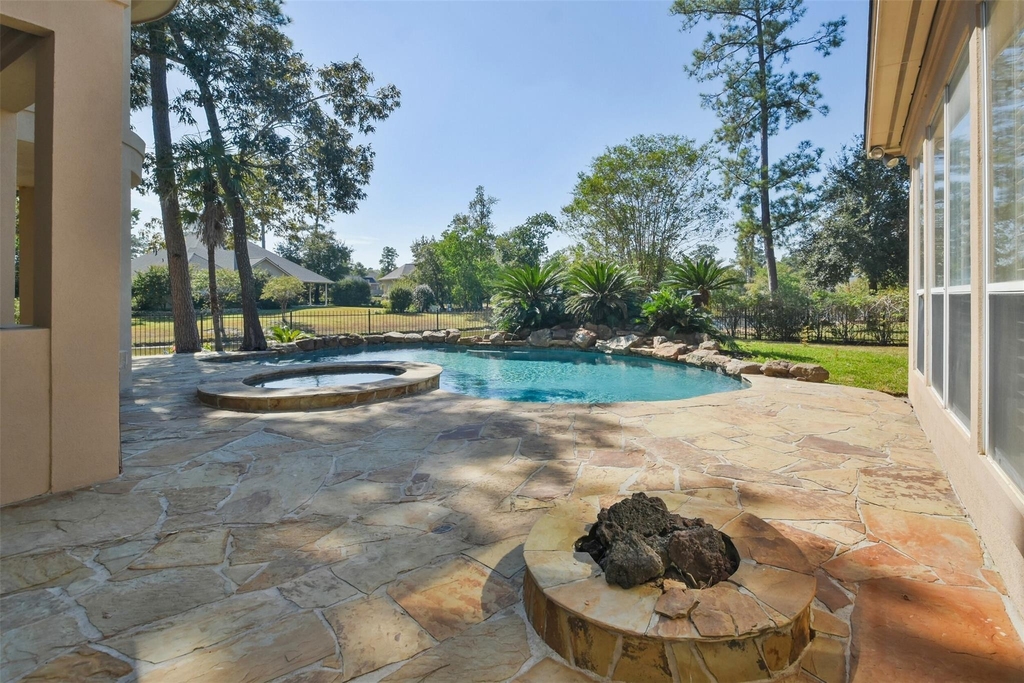 8114 Hideaway Lake Circle - Photo 40