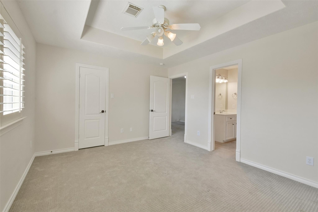 8114 Hideaway Lake Circle - Photo 30