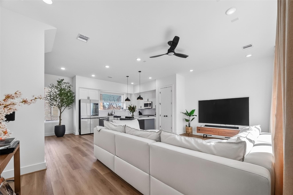 4804 Elysian Street - Photo 7