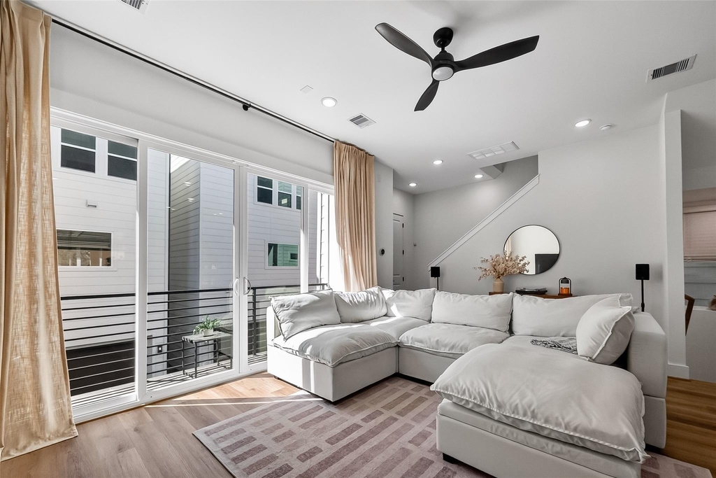 4804 Elysian Street - Photo 4