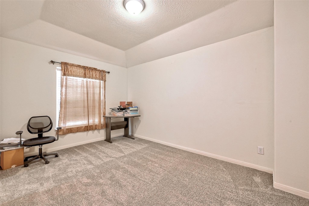 6806 Rhodes Court - Photo 35
