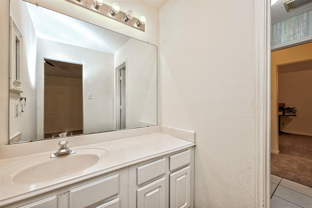 6806 Rhodes Court - Photo 33