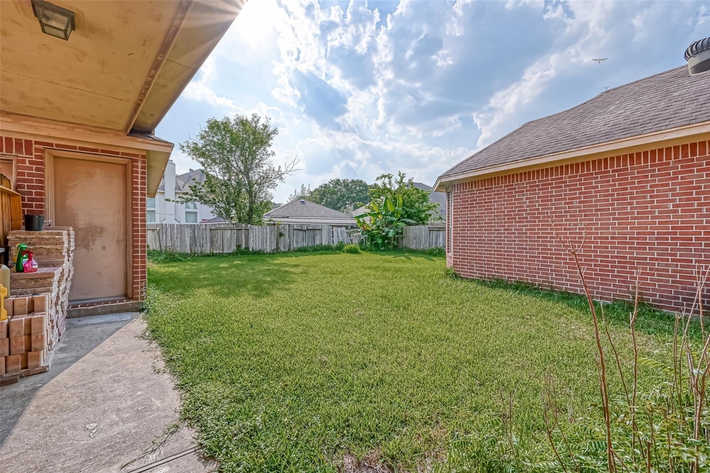 6806 Rhodes Court - Photo 47