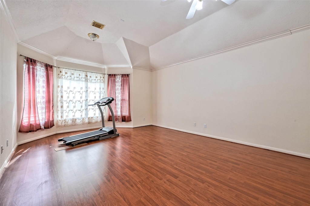 6806 Rhodes Court - Photo 38
