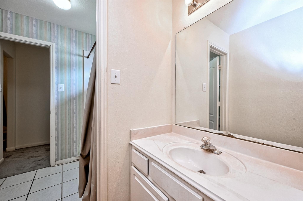 6806 Rhodes Court - Photo 34