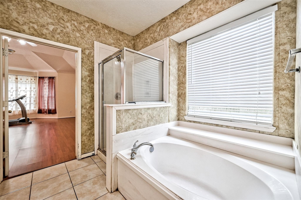 6806 Rhodes Court - Photo 41