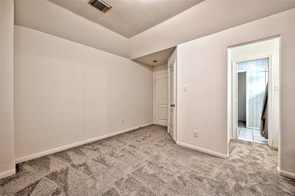 6806 Rhodes Court - Photo 36