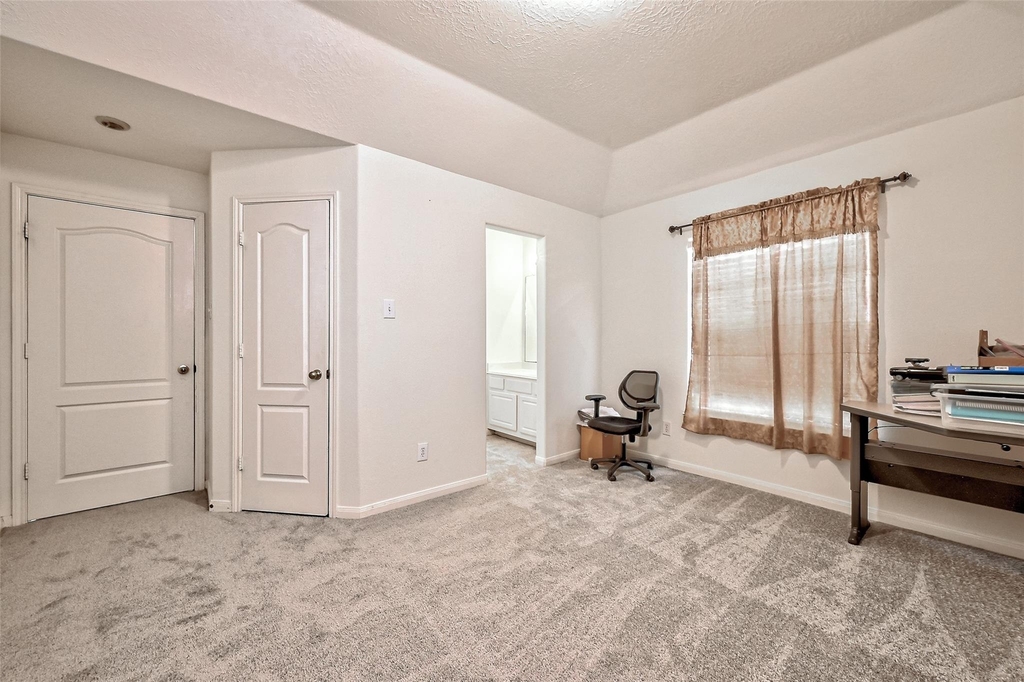 6806 Rhodes Court - Photo 37
