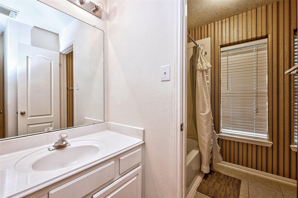 6806 Rhodes Court - Photo 46