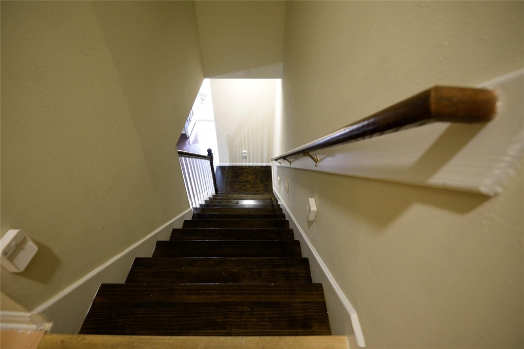 1008 Andrews Street - Photo 6