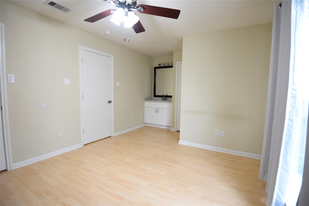 1008 Andrews Street - Photo 12