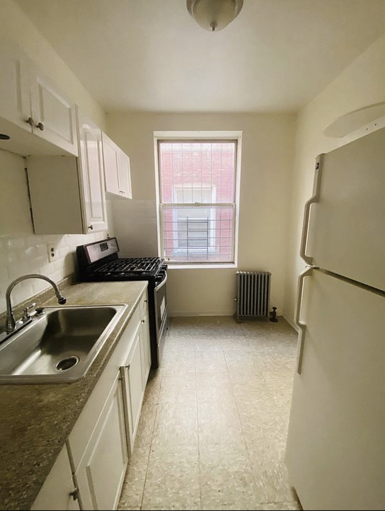 574 Osborn Street - Photo 1