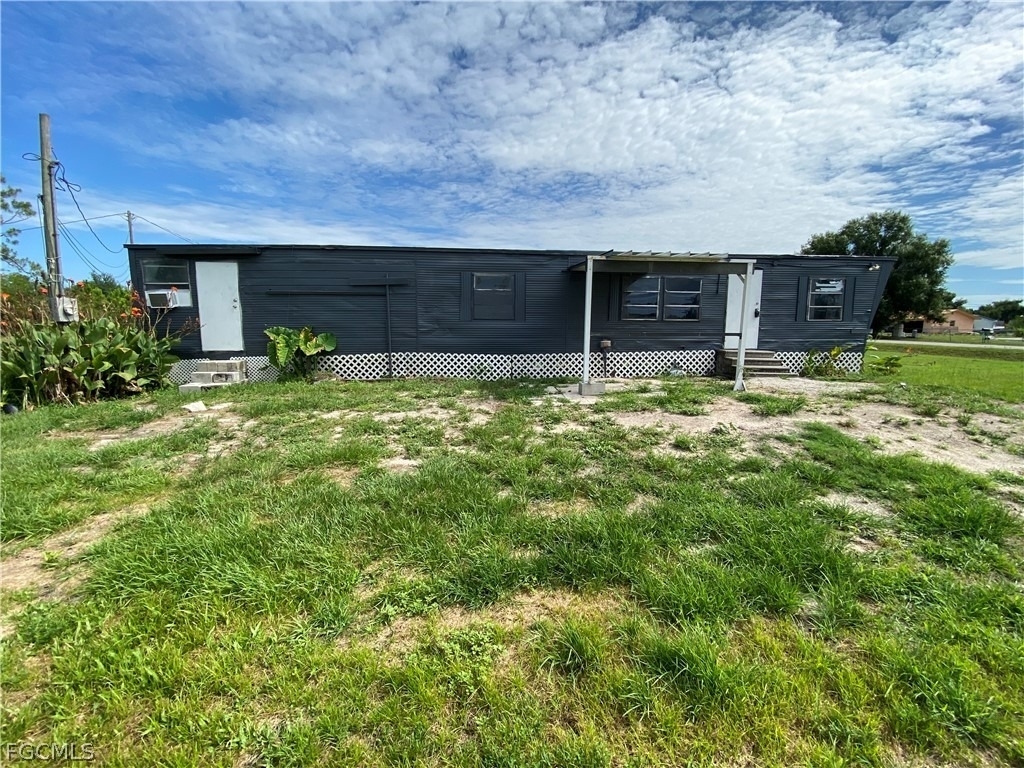 8086 Heck Drive - Photo 1