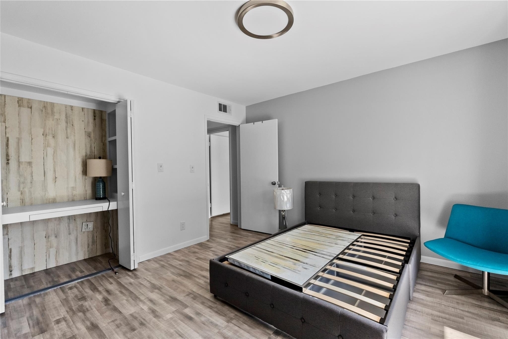 604 S Ripple Creek Drive - Photo 22