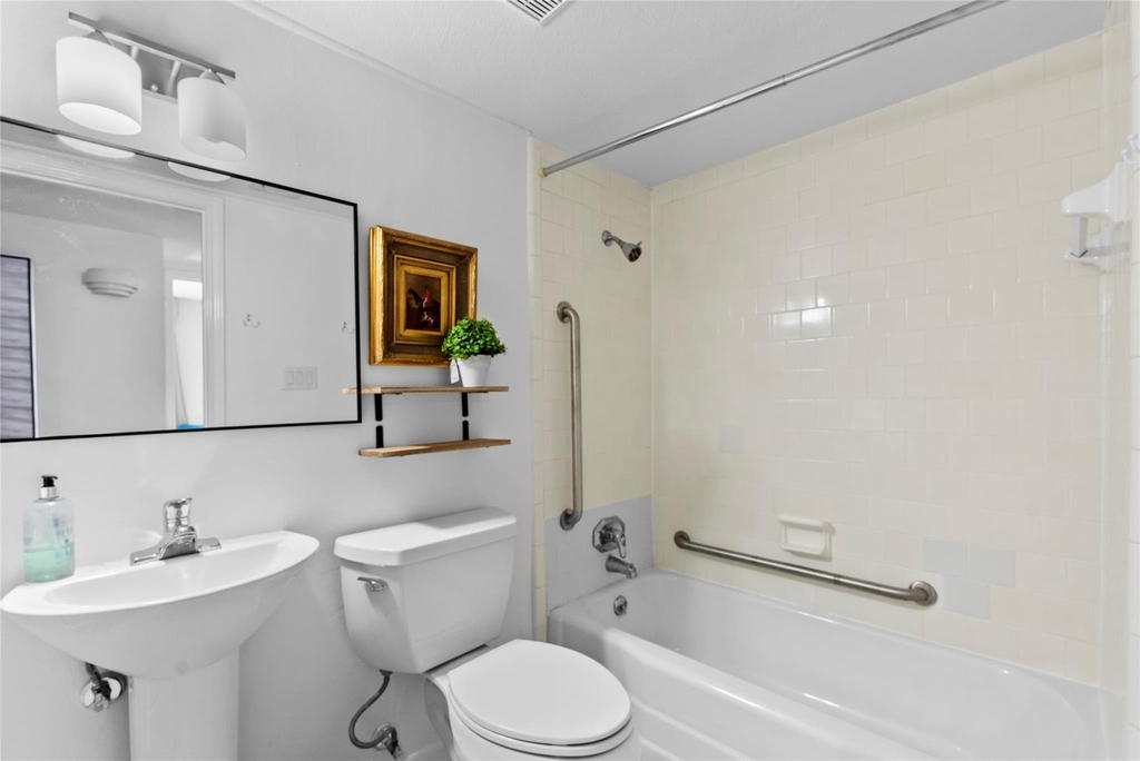 604 S Ripple Creek Drive - Photo 24
