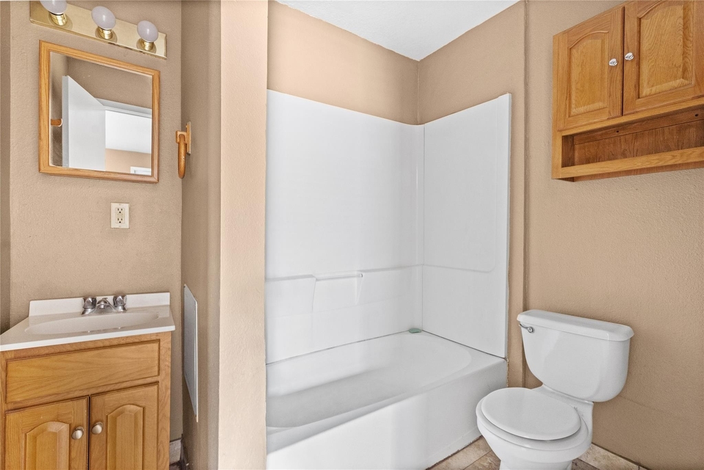 2200 Peach Avenue - Photo 12
