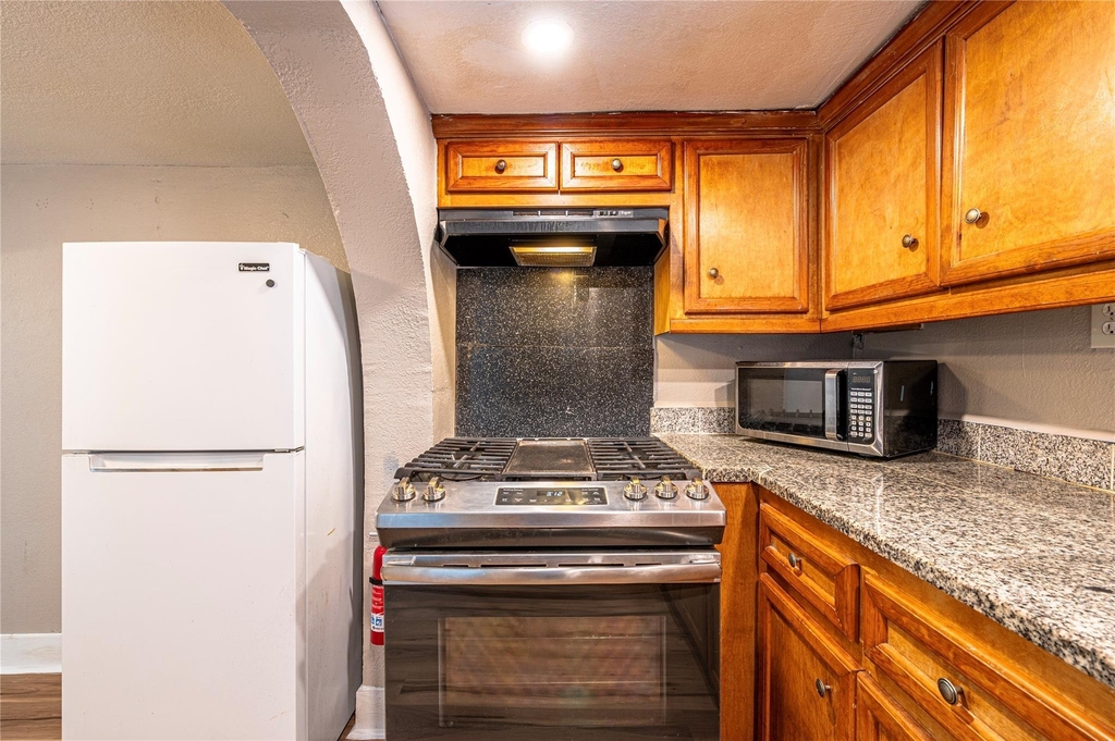 1210 56th Street - Photo 10
