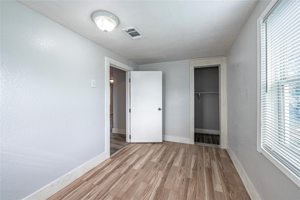 1210 56th Street - Photo 4