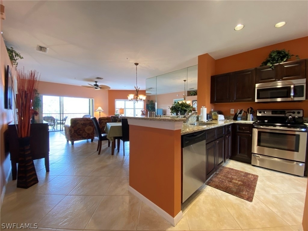 230 Vintage Circle - Photo 1
