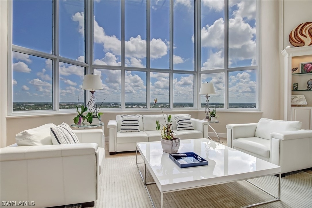 4041 Gulf Shore Boulevard N - Photo 0