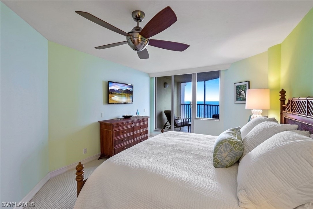 4041 Gulf Shore Boulevard N - Photo 19