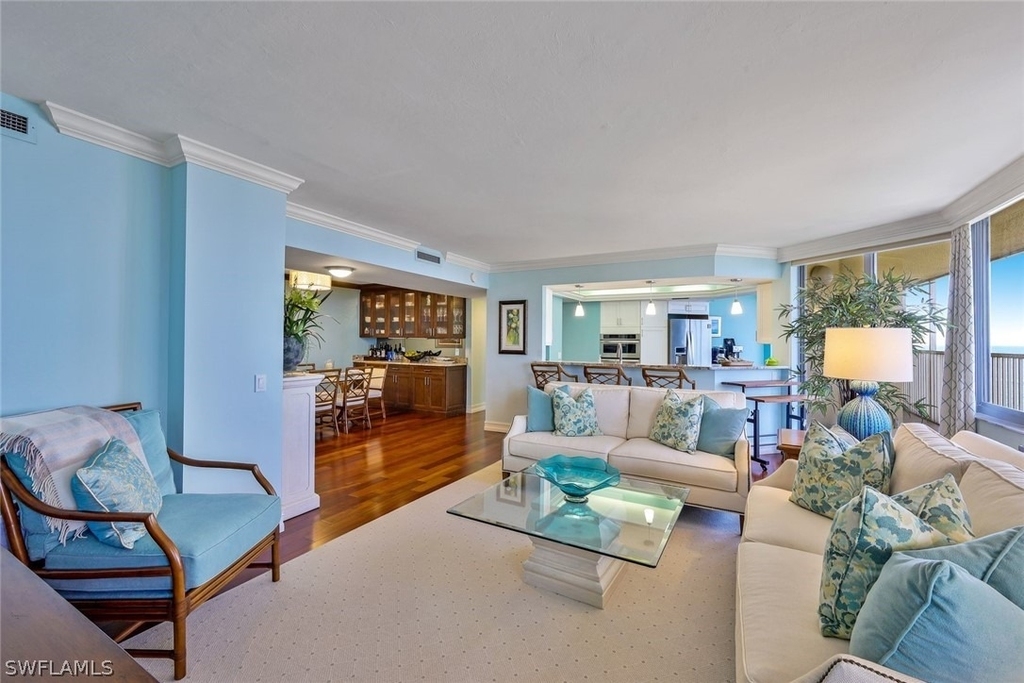 4041 Gulf Shore Boulevard N - Photo 10