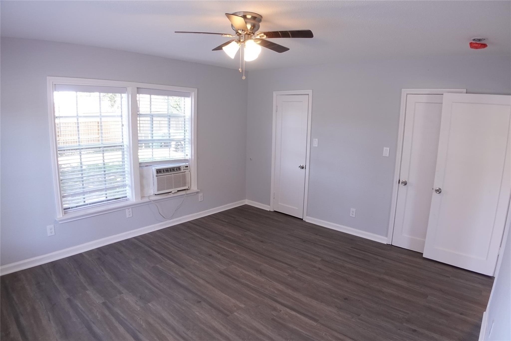 3320 Blodgett - Photo 9