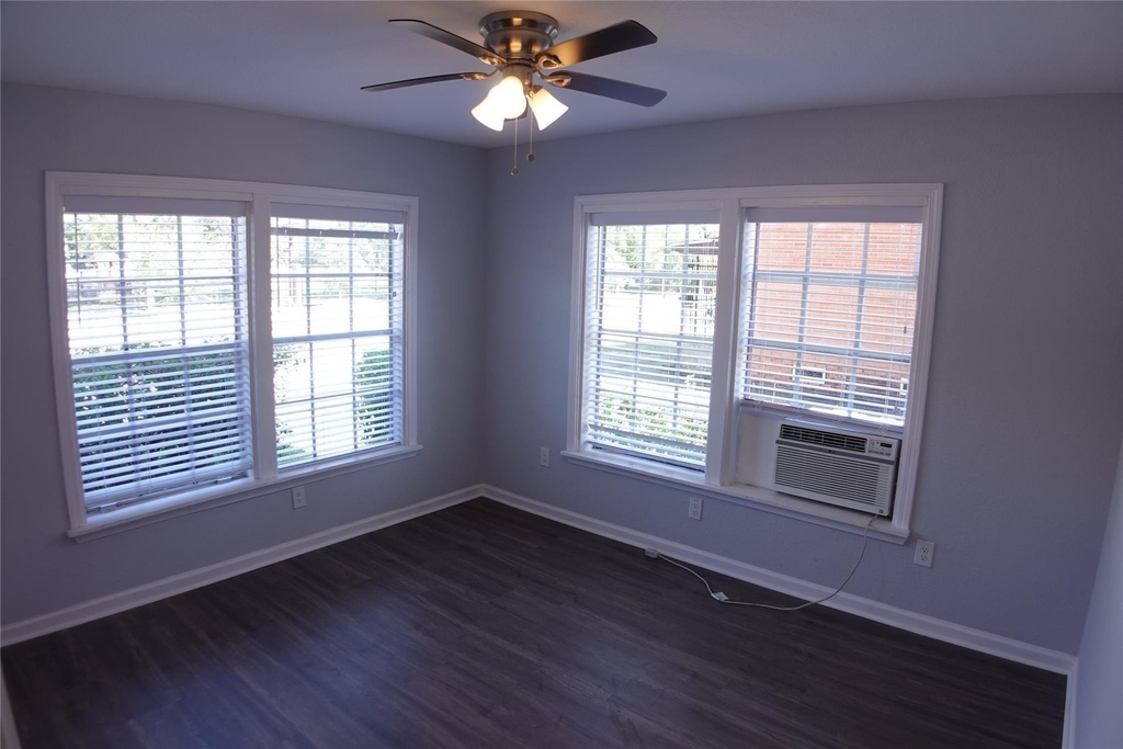 3320 Blodgett - Photo 8