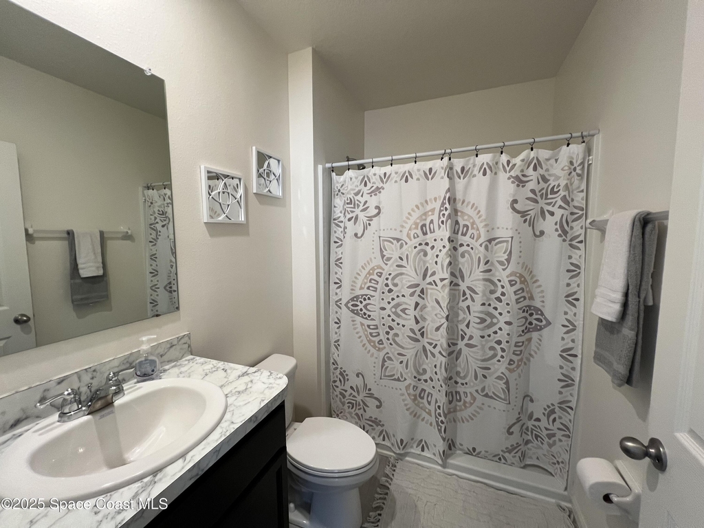 976 Trinity Street - Photo 13