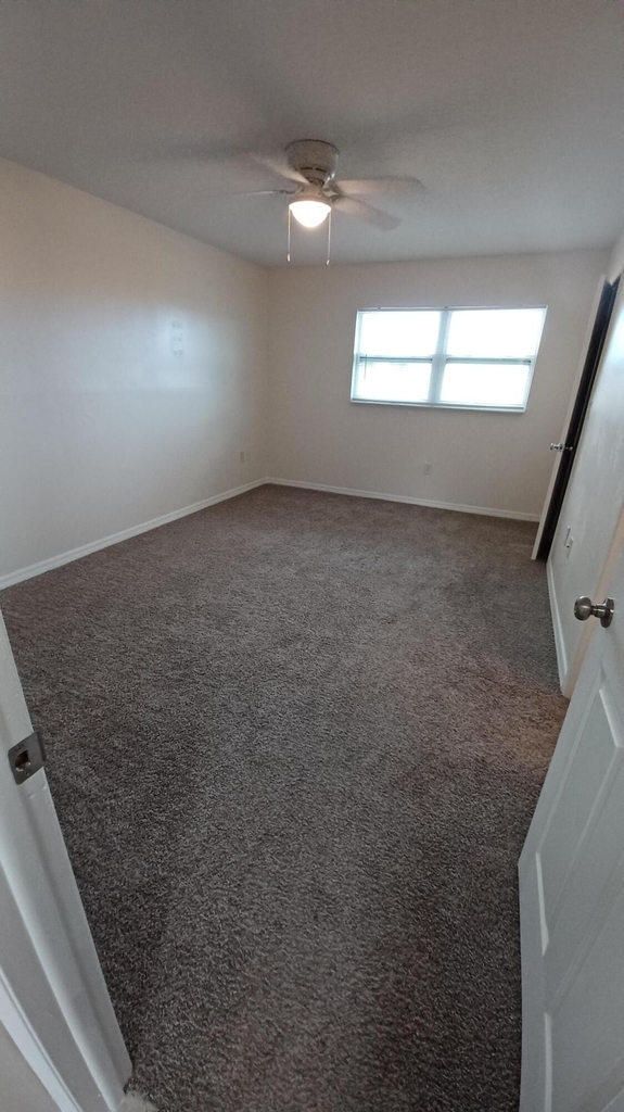 280 Ulster Lane - Photo 14