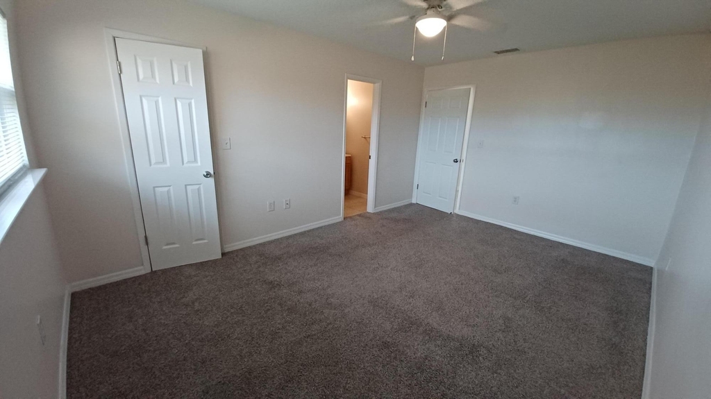 280 Ulster Lane - Photo 15